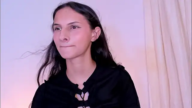 ninaht online show from March 31, 2026, 8:53 pm