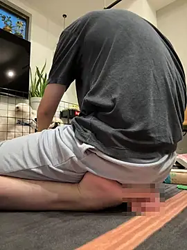 kensnb online show from September 15, 2025, 8:09 pm