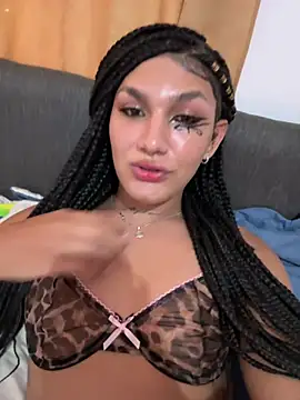 Snapshot of cataafitt chatting on August 1, 2026, 6:29 pm cataafitt online show from August 1, 2026, 6:29 pm