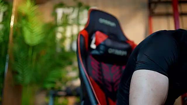 Austin bolt online show from December 13, 2024, 1:48 am