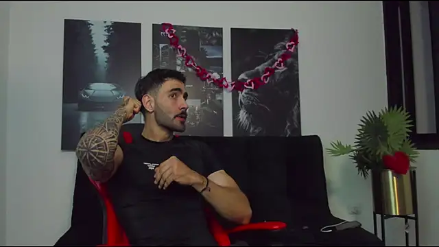 Austin bolt online show from February 15, 2025, 2:58 am