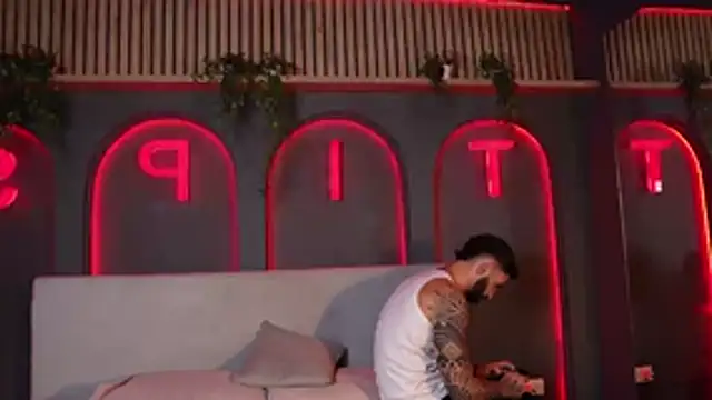 Austin bolt online show from October 16, 2025, 2:23 am