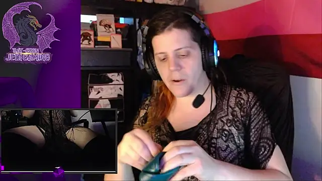 Snapshot of Rae-Suon chatting on January 9, 2025, 10:09 pm Rae-Suon online show from January 9, 2025, 10:09 pm