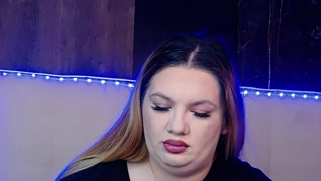 MelanieBrownn online show from February 8, 2026, 7:01 am