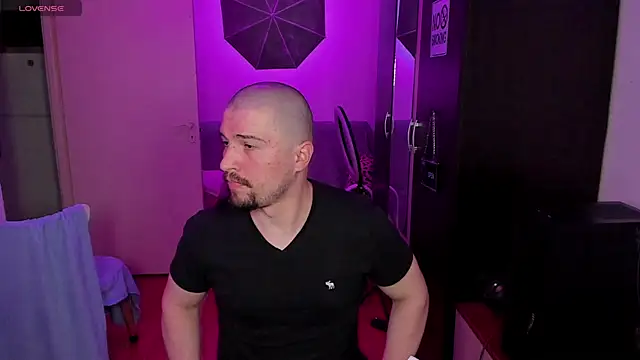 Michael Wolfborn online show from April 7, 2026, 4:07 pm