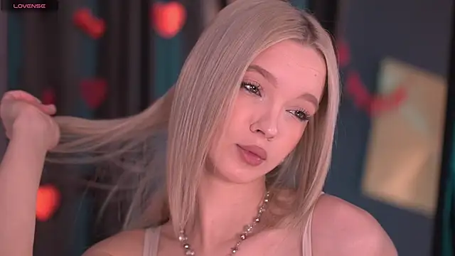  AlinaBailey online show from February 17, 2026, 8:11 am