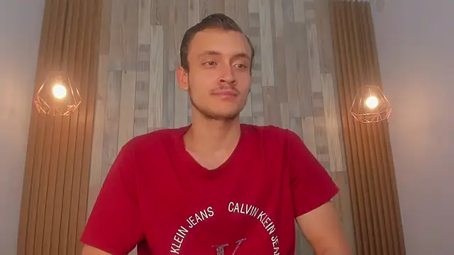 Snapshot of Desmon_Clark chatting on January 24, 2025, 4:27 am Desmon Clark online show from January 24, 2025, 4:27 am