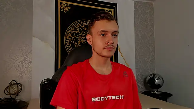 Snapshot of Desmon_Clark chatting on March 6, 2025, 7:32 pm Desmon Clark online show from March 6, 2025, 7:32 pm