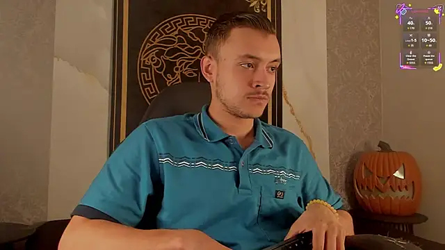 Snapshot of Desmon_Clark chatting on October 11, 2025, 10:41 pm Desmon Clark online show from October 11, 2025, 10:41 pm