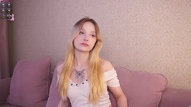 Naughty  Couplles online show from September 20, 2025, 3:29 am