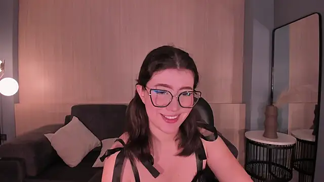 AmberFarrell online show from March 4, 2026, 8:26 pm