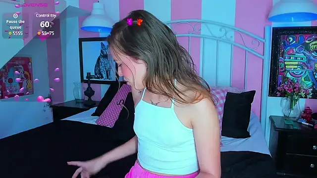 Liah Grey8 online show from January 17, 2025, 9:06 pm