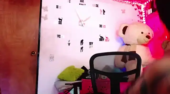 goddess BigassCock online show from March 12, 2025, 12:10 am