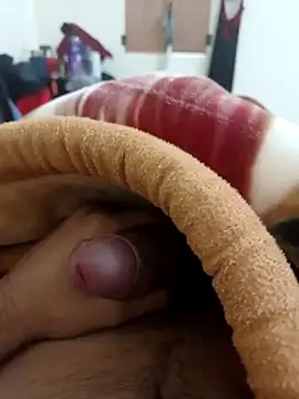 Snapshot of Pussy__1lover69 chatting on January 1, 2025, 5:33 am Pussy 1lover69 online show from January 1, 2025, 5:33 am