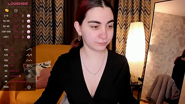 Snapshot of hannacheekss_ chatting on March 3, 2026, 2:07 am hannacheekss online show from March 3, 2026, 2:07 am