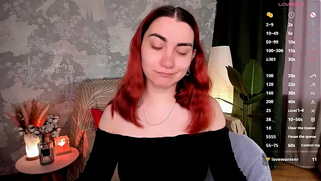 Snapshot of hannacheekss_ chatting on July 14, 2026, 2:05 am hannacheekss online show from July 14, 2026, 2:05 am