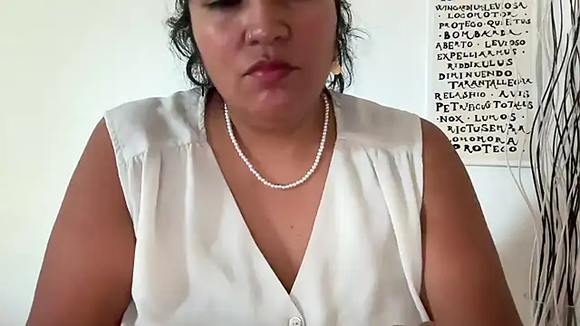 MashaCL online show from May 28, 2026, 9:17 am