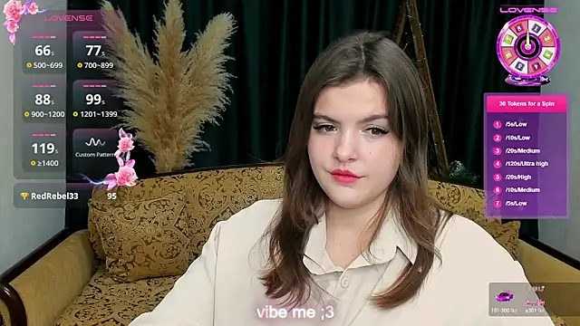 Snapshot of showmeparadise chatting on January 4, 2025, 12:49 pm showmeparadise online show from January 4, 2025, 12:49 pm