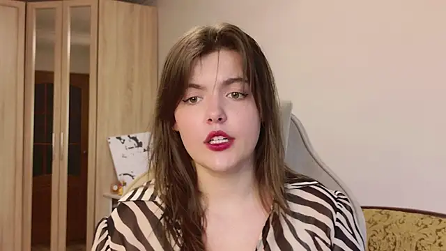 showmeparadise online show from June 23, 2026, 3:04 am