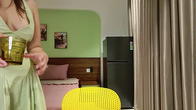 showmeparadise online show from August 2, 2026, 9:19 am