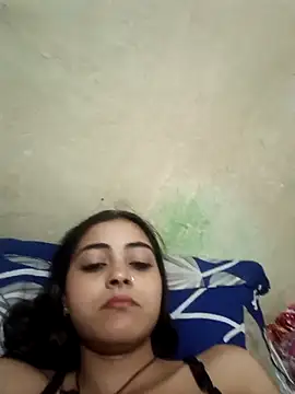 Snapshot of pikubaby chatting on April 28, 2026, 8:25 pm pikubaby online show from April 28, 2026, 8:25 pm