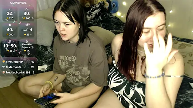 Snapshot of BettyandRich_ chatting on January 24, 2025, 12:31 pm BettyandRich online show from January 24, 2025, 12:31 pm