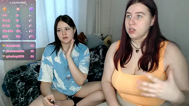 Snapshot of BettyandRich_ chatting on January 30, 2025, 10:40 am BettyandRich online show from January 30, 2025, 10:40 am