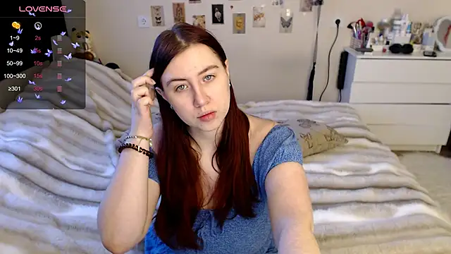 Snapshot of BettyandRich_ chatting on November 13, 2025, 8:46 am BettyandRich online show from November 13, 2025, 8:46 am