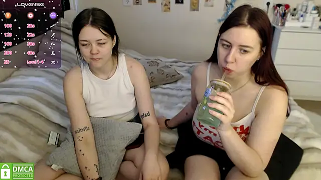 Snapshot of BettyandRich_ chatting on February 8, 2026, 9:34 am BettyandRich online show from February 8, 2026, 9:34 am