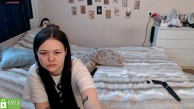 Snapshot of BettyandRich_ chatting on February 15, 2026, 9:41 am BettyandRich online show from February 15, 2026, 9:41 am