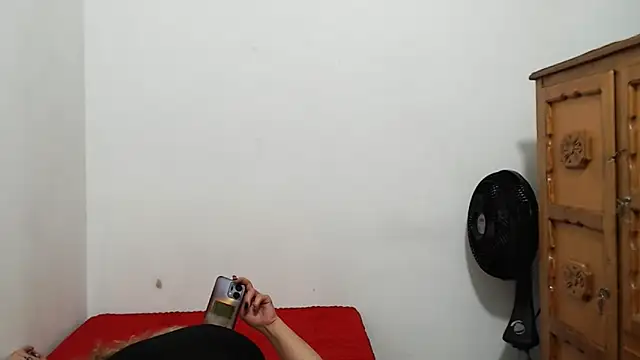 ariellth online show from March 18, 2026, 6:22 pm