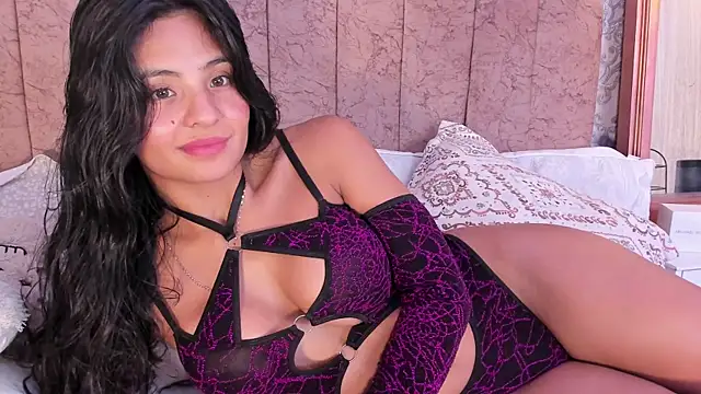 Mindy sweety online show from July 28, 2026, 6:20 pm
