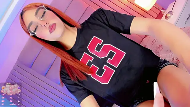 Snapshot of Baddinner chatting on February 8, 2026, 1:25 pm Baddinner online show from February 8, 2026, 1:25 pm