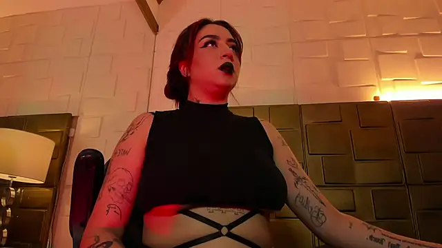 AnnikaMerliahh  online show from March 5, 2025, 3:40 pm