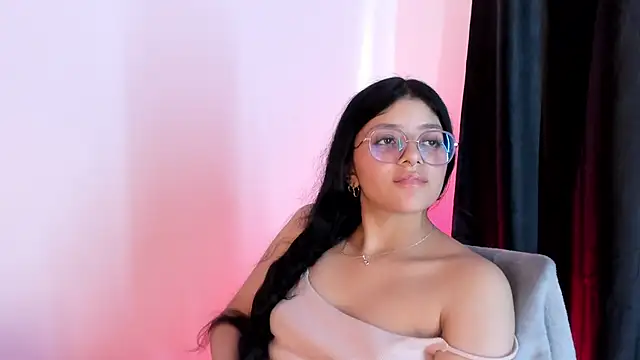 lana dol online show from March 21, 2025, 6:18 pm