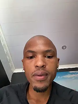 BlueIceCube online show from February 24, 2025, 1:53 pm