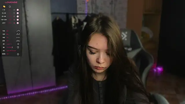 Snapshot of SweetyDeviliya chatting on December 16, 2025, 5:45 am SweetyDeviliya online show from December 16, 2025, 5:45 am