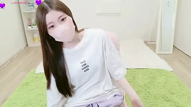 MARIAo0 online show from September 12, 2025, 10:10 pm