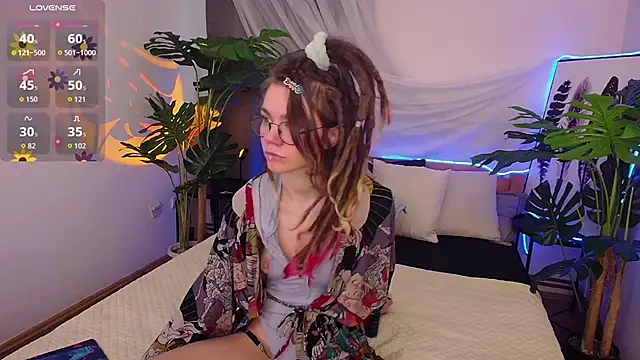 Rin Skylar online show from November 22, 2025, 7:40 am