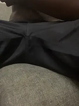 Mischevous T69 online show from April 25, 2026, 8:06 pm