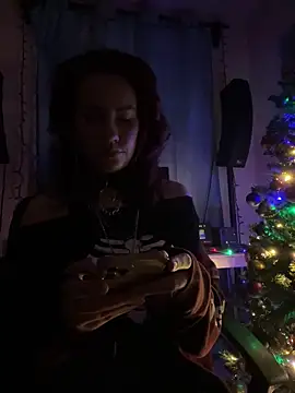 Snapshot of Nina-Chick777 chatting on December 27, 2024, 7:40 am Nina-Chick777 online show from December 27, 2024, 7:40 am