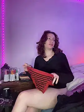 Snapshot of Nina-Chick777 chatting on February 22, 2025, 9:56 am Nina-Chick777 online show from February 22, 2025, 9:56 am