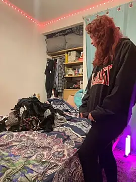 Snapshot of Nina-Chick777 chatting on October 9, 2025, 7:50 am Nina-Chick777 online show from October 9, 2025, 7:50 am