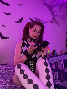 Snapshot of Nina-Chick777 chatting on October 28, 2025, 6:39 am Nina-Chick777 online show from October 28, 2025, 6:39 am