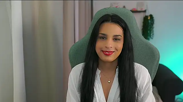 mila  denver online show from February 20, 2025, 12:04 pm