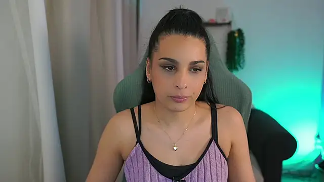 mila  denver online show from March 21, 2025, 12:17 pm