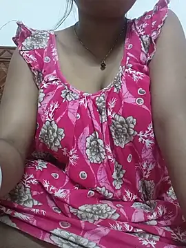 Snapshot of Priya_2222 chatting on May 21, 2026, 8:16 pm Priya 2222 online show from May 21, 2026, 8:16 pm