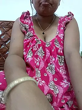 Snapshot of Priya_2222 chatting on May 29, 2026, 7:06 am Priya 2222 online show from May 29, 2026, 7:06 am