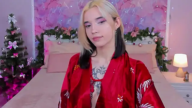 as1an girlfriend online show from December 27, 2024, 6:46 am