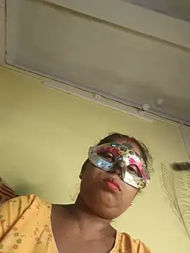 Snapshot of tinabhabhi chatting on May 27, 2026, 10:01 am tinabhabhi online show from May 27, 2026, 10:01 am